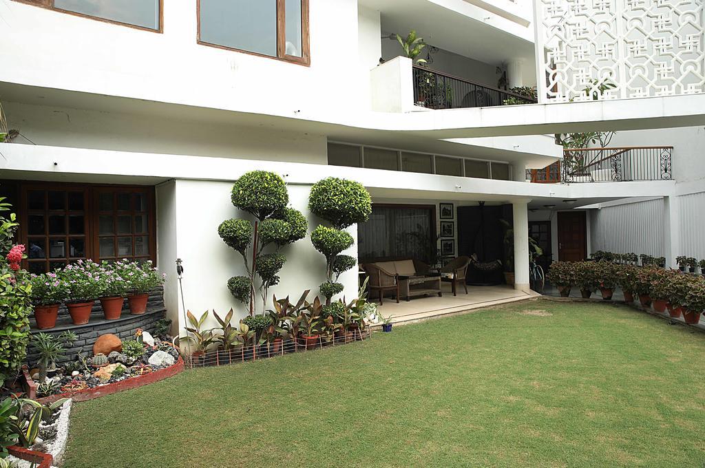 Ahuja Residency Golf Links Hotel New Delhi Luaran gambar