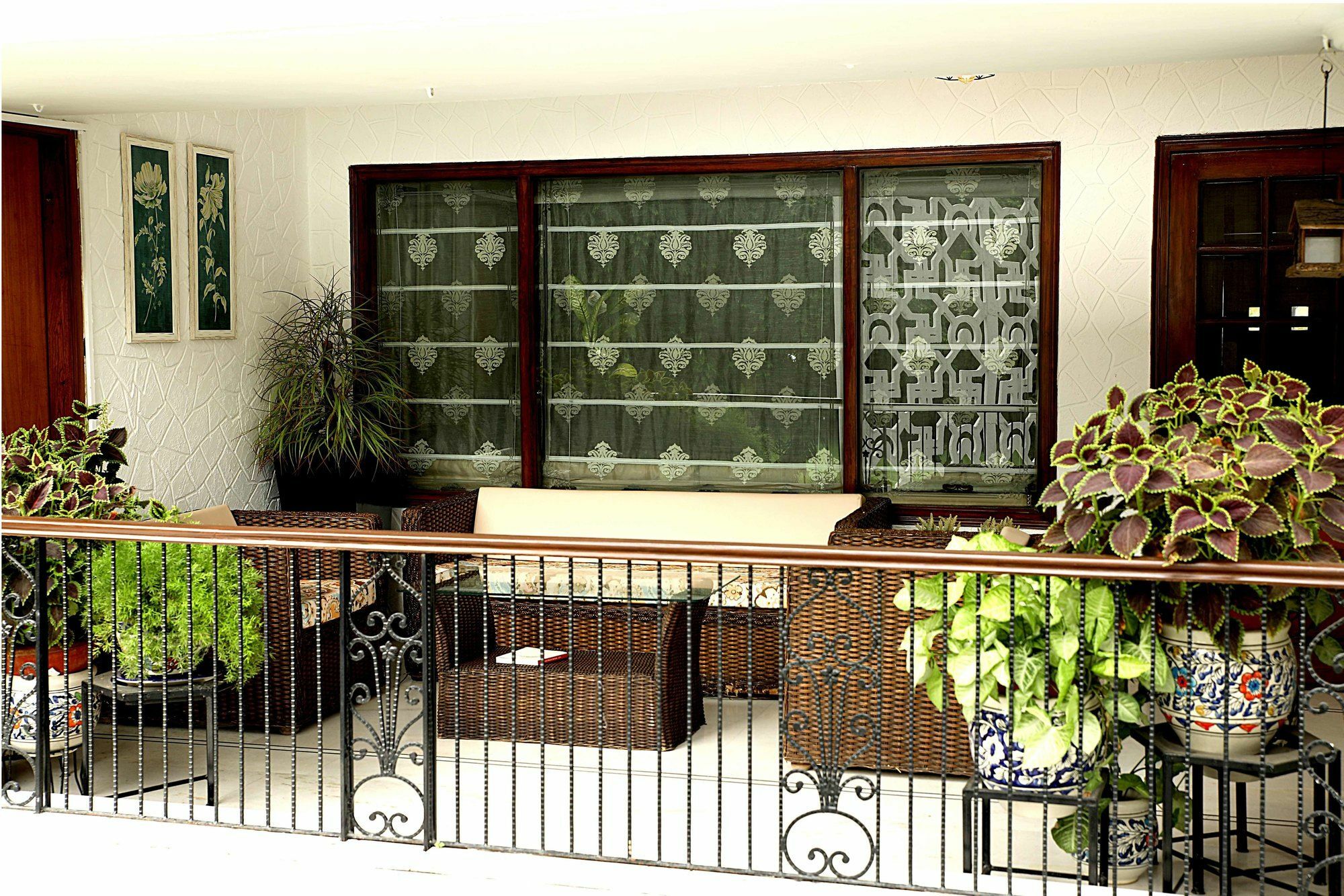 Ahuja Residency Golf Links Hotel New Delhi Luaran gambar