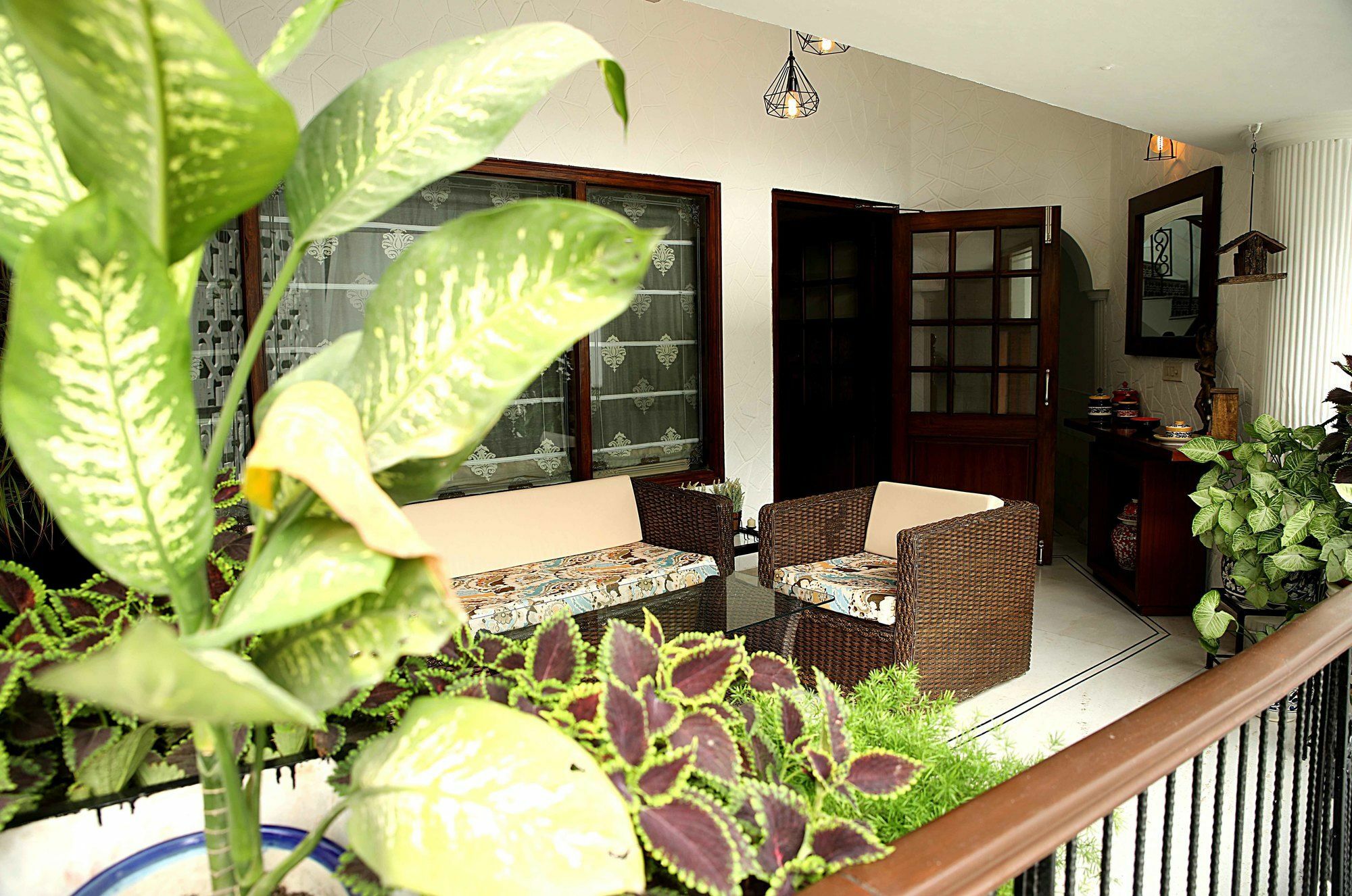 Ahuja Residency Golf Links Hotel New Delhi Luaran gambar
