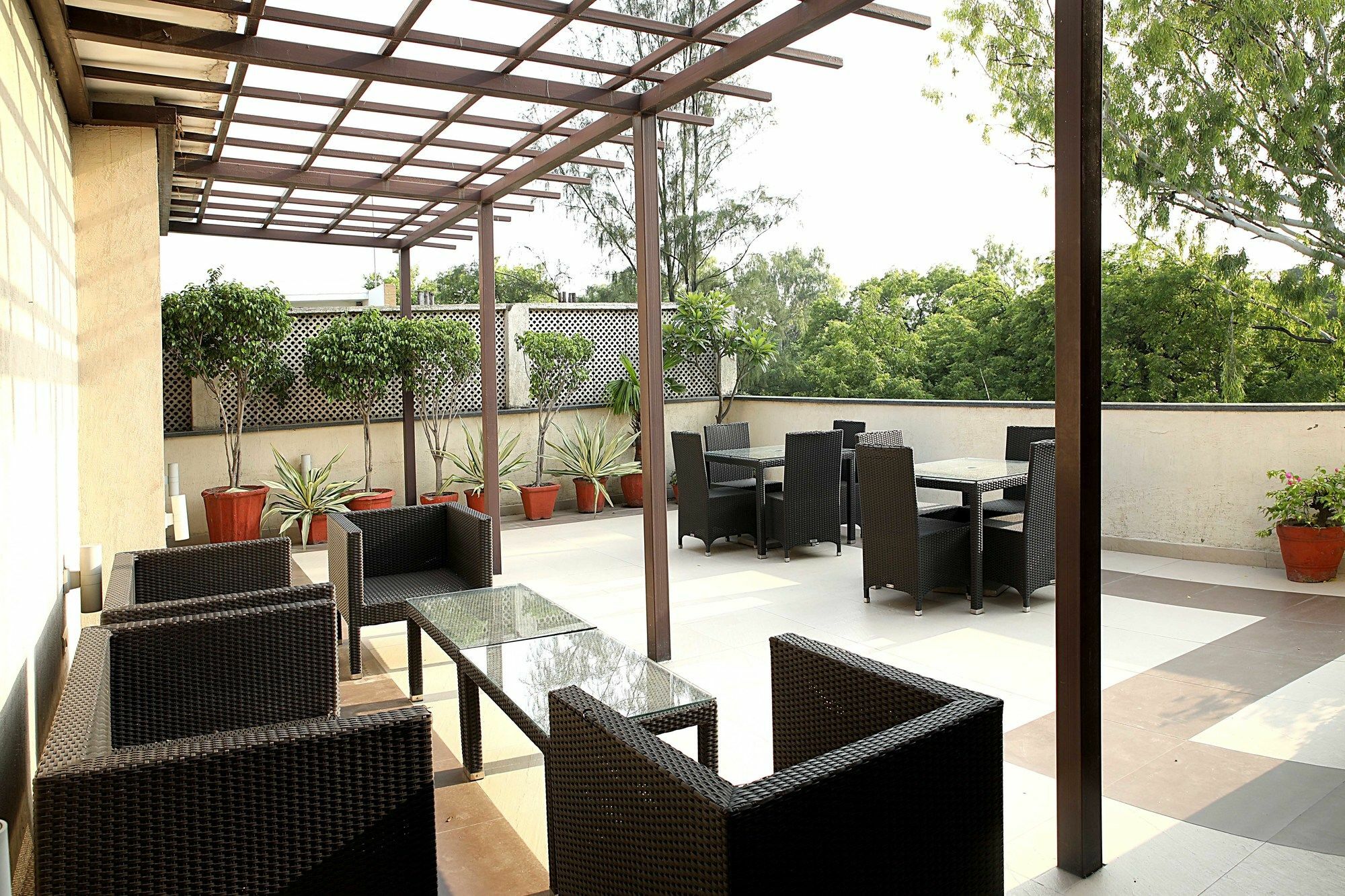 Ahuja Residency Golf Links Hotel New Delhi Luaran gambar